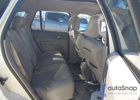 2010 Ford Edge Se z USA, uszkodzony, nr VIN 2FMDK3GC7ABB26400